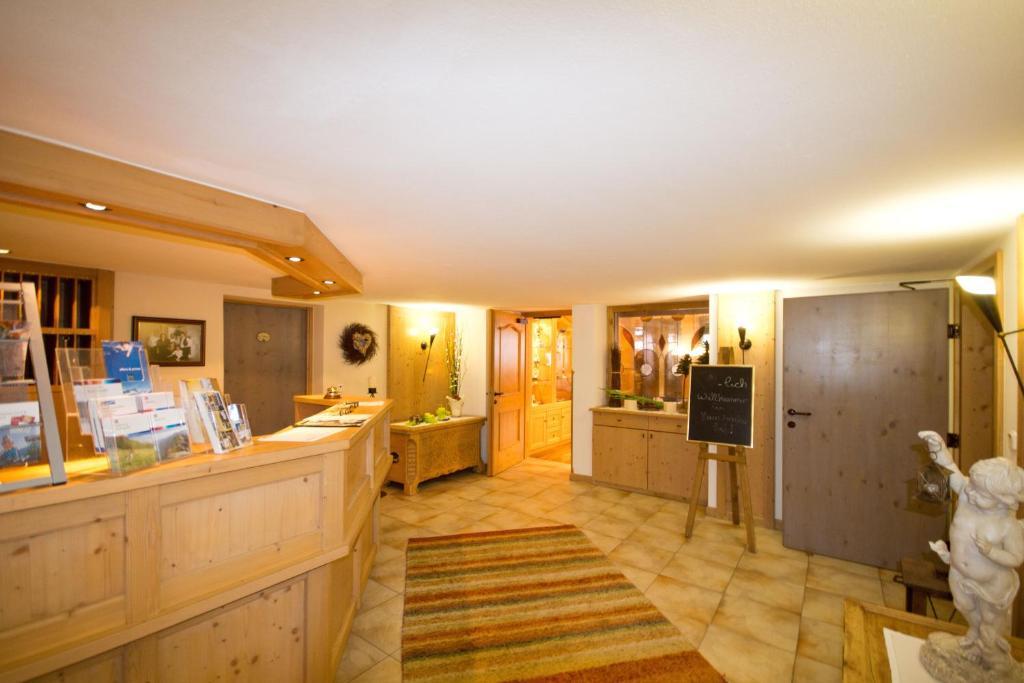 Hotel Garni Hainbacherhof Solden Exterior photo